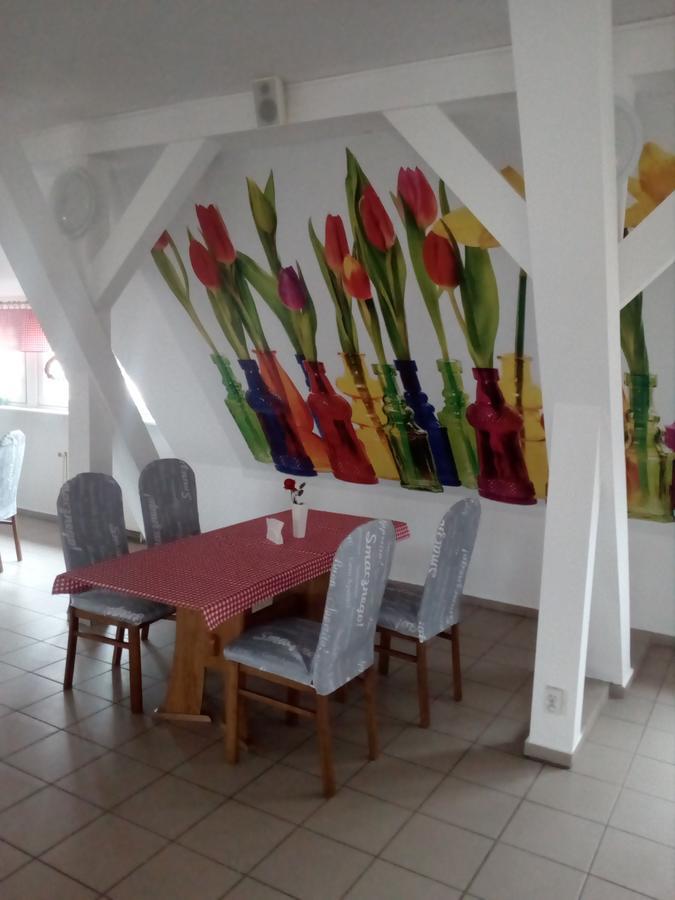 Chrobry Hotel Szprotawa Esterno foto